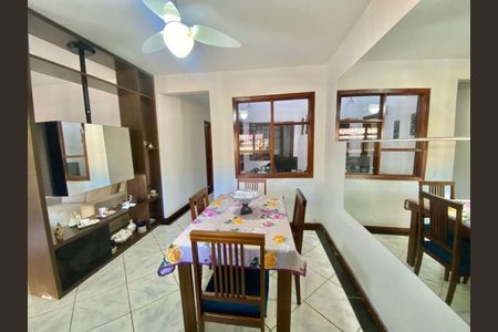 Casa à venda com 3 quartos, 125m² em Maravista, Niterói