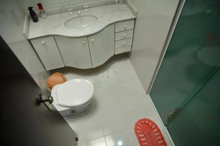 Casa à venda com 180m², 4 quartos e 4 vagas