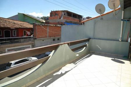 Casa à venda com 180m², 4 quartos e 4 vagas