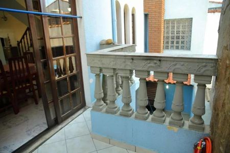 Casa à venda com 180m², 4 quartos e 4 vagas