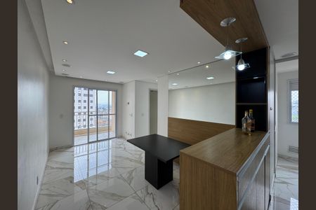 Sala de apartamento à venda com 2 quartos, 48m² em Santa Maria, Osasco