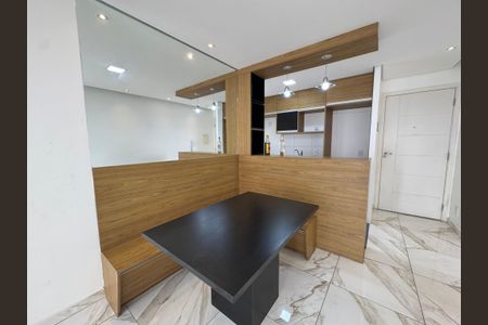 Apartamento à venda com 48m², 2 quartos e 1 vagaSala