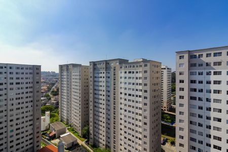 Vista Sala de apartamento para alugar com 2 quartos, 44m² em Usina Piratininga, São Paulo