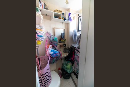 Apartamento à venda com 61m², 2 quartos e 1 vagaBanheiro de serviço