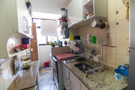 Apartamento à venda com 61m², 2 quartos e 1 vagaCozinha e Área de Serviço