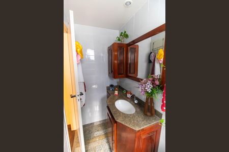 Apartamento à venda com 61m², 2 quartos e 1 vagaBanheiro