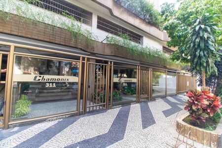 Apartamento à venda com 61m², 2 quartos e 1 vagaFachada