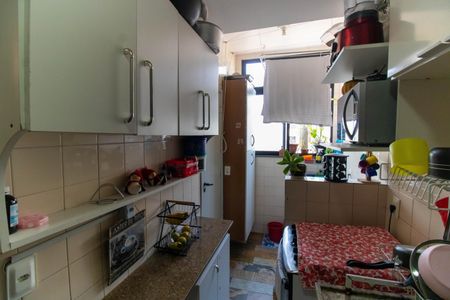 Apartamento à venda com 61m², 2 quartos e 1 vagaCozinha e Área de Serviço