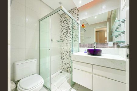 Casa de condomínio para alugar com 223m², 3 quartos e 2 vagasBanheiro 2