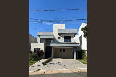 Casa à venda com 264m², 3 quartos e 4 vagas