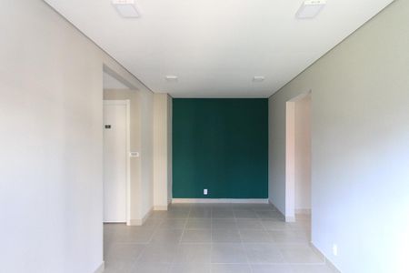 Apartamento à venda com 36m², 2 quartos e sem vagaÁrea comum - Salão de festas
