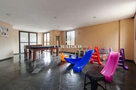Apartamento à venda com 69m², 3 quartos e 1 vaga
