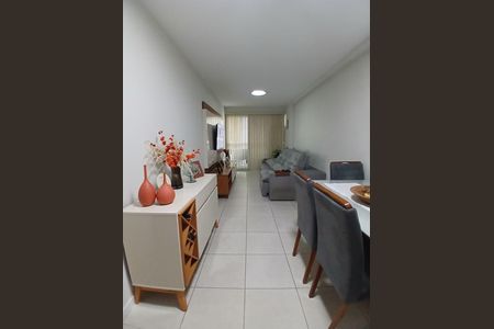 Apartamento à venda com 2 quartos, 66m² em Vila Valqueire, Rio de Janeiro
