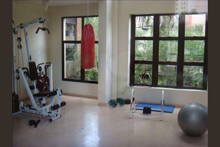 Apartamento à venda com 2 quartos, 64m² em Vila Suzana, São Paulo