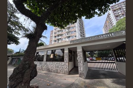 Apartamento para alugar com 57m², 2 quartos e 1 vagaFachada