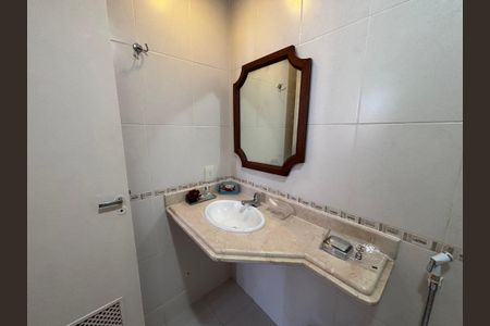 Apartamento para alugar com 57m², 2 quartos e 1 vagaBanheiro