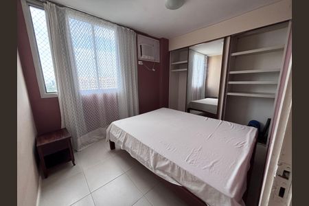 Quarto 1 de apartamento para alugar com 2 quartos, 57m² em Barra da Tijuca, Rio de Janeiro