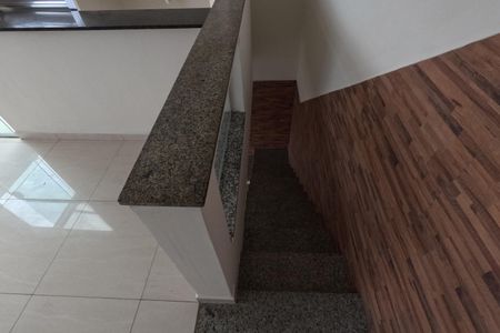 Apartamento para alugar com 201m², 3 quartos e 1 vagaEscadas desde o 2º Piso