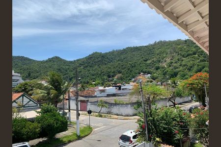 Casa à venda com 200m², 3 quartos e 2 vagas