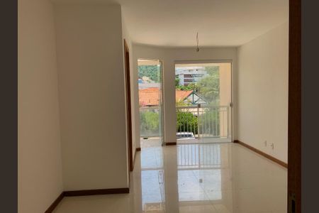 Casa à venda com 3 quartos, 200m² em São Francisco, Niterói