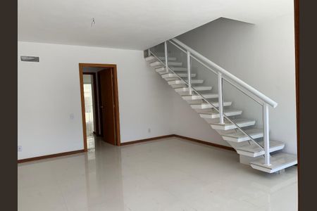 Casa à venda com 3 quartos, 200m² em São Francisco, Niterói