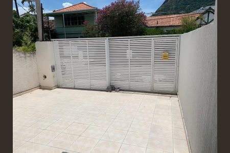 Casa à venda com 3 quartos, 200m² em São Francisco, Niterói