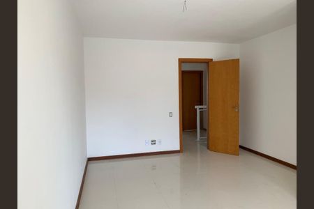 Casa à venda com 3 quartos, 200m² em São Francisco, Niterói
