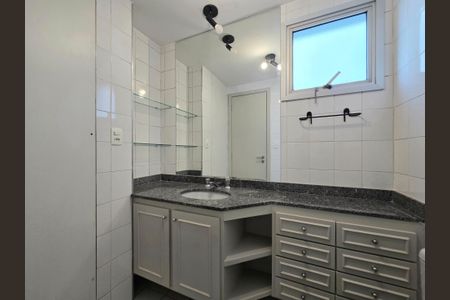 Apartamento para alugar com 97m², 3 quartos e 2 vagasBanheiro da Suíte