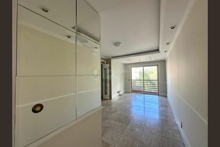 Apartamento à venda com 3 quartos, 75m² em Vila Sofia, São Paulo