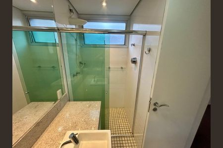 Apartamento à venda com 157m², 4 quartos e 2 vagas