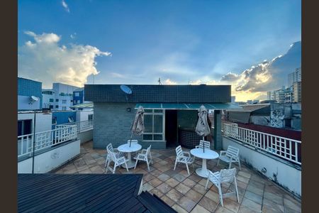 Apartamento à venda com 157m², 4 quartos e 2 vagas