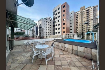 Apartamento à venda com 157m², 4 quartos e 2 vagas