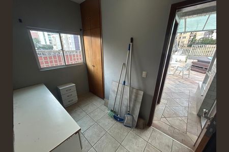 Apartamento à venda com 157m², 4 quartos e 2 vagas