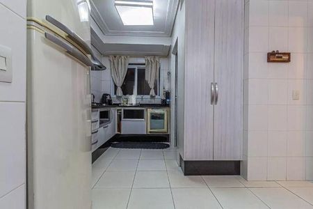 Apartamento à venda com 130m², 3 quartos e 3 vagas