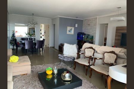 Apartamento à venda com 130m², 3 quartos e 3 vagas