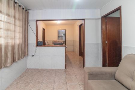 Sala de casa para alugar com 3 quartos, 80m² em Vila Nova, Porto Alegre