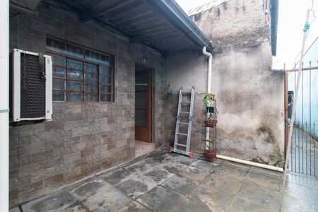 Casa para alugar com 80m², 3 quartos e 2 vagasQuintal