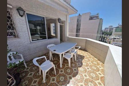 Apartamento à venda com 234m², 3 quartos e sem vaga