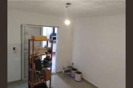 Foto 13 de casa para alugar com 2 quartos, 360m² em Vila Espanhola, São Paulo