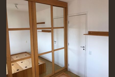 Apartamento para alugar com 1 quarto, 50m² em Conjunto Residencial José Bonifácio, São Paulo
