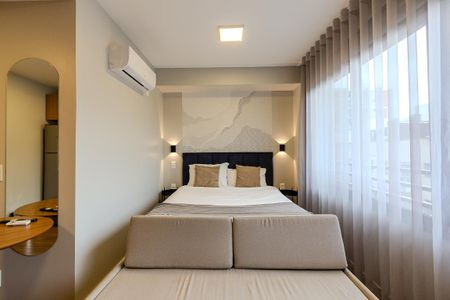 Sala/Quarto de kitnet/studio à venda com 1 quarto, 29m² em Farroupilha, Porto Alegre