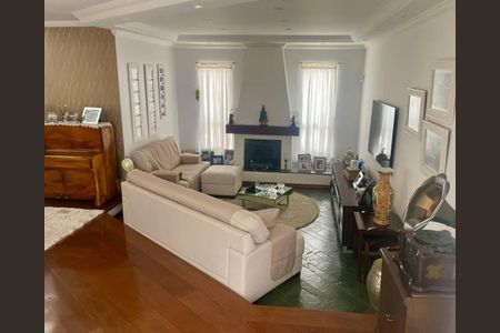 Casa à venda com 4 quartos, 311m² em Jardim Franca, São Paulo