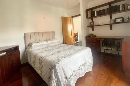 Casa à venda com 4 quartos, 311m² em Jardim Franca, São Paulo