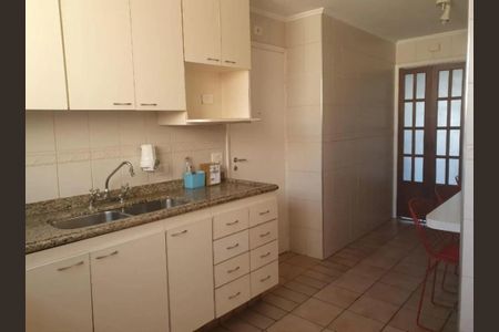 Apartamento à venda com 118m², 3 quartos e 1 vagaFoto 09