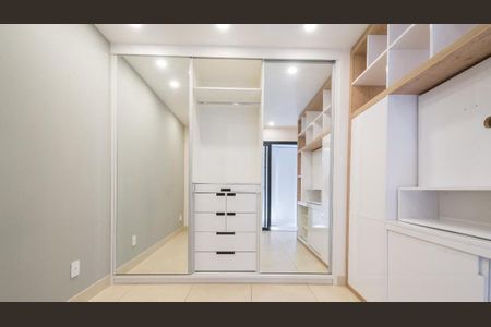 Apartamento à venda com 37m², 1 quarto e 1 vaga