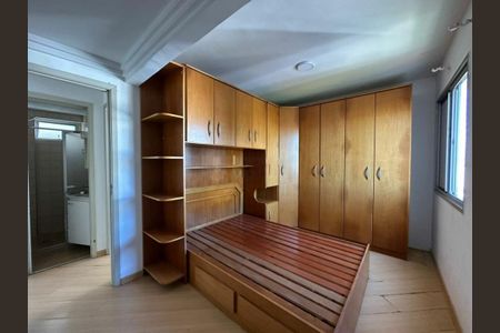 Apartamento à venda com 3 quartos, 82m² em Vila Campo Grande, São Paulo