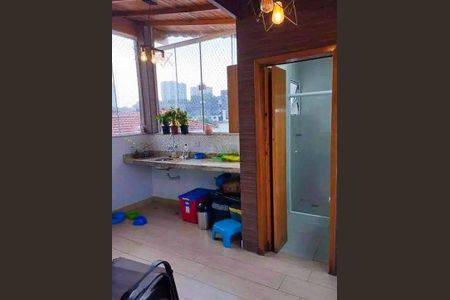 Casa à venda com 67m², 2 quartos e 1 vaga