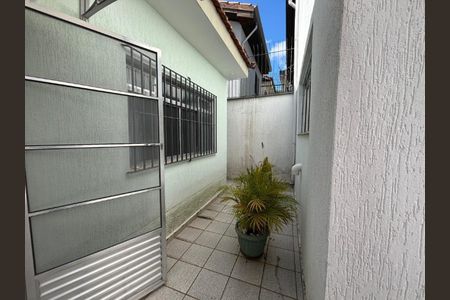 Casa à venda com 209m², 3 quartos e 3 vagas