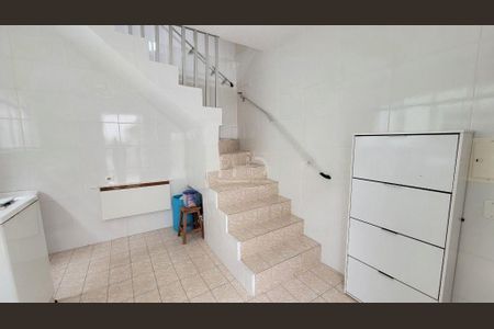Casa à venda com 209m², 3 quartos e 3 vagas