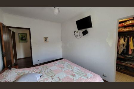Casa à venda com 209m², 3 quartos e 3 vagas